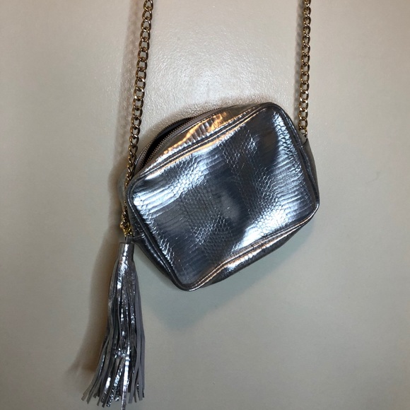 Victoria’s Secret Chain Purse - Picture 11 of 16